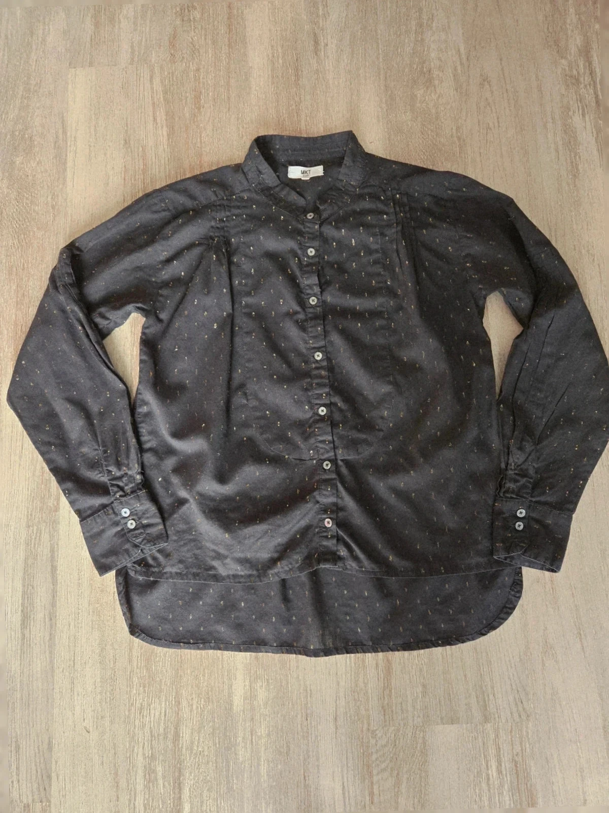 Blusa feminina preta e dourada MKT Studio tamanho 38 – photo 3